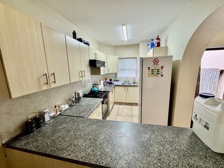 To Let 3 Bedroom Property for Rent in Stilbaai Wes Western Cape